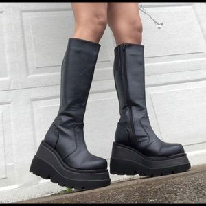 Demonia Shaker 100 Boots Black Vegan Leather Womens Size 8